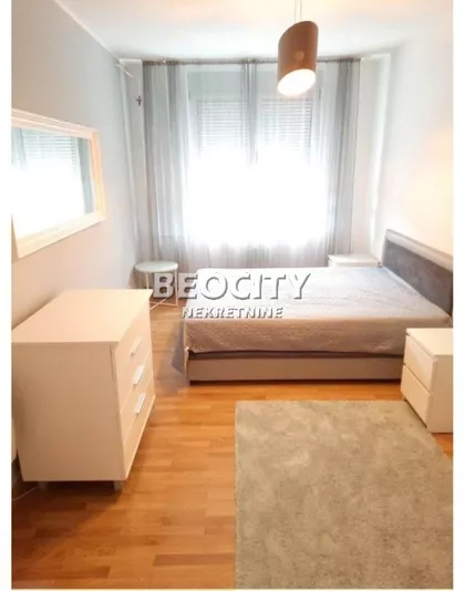 Golubačka | 4zida.rs