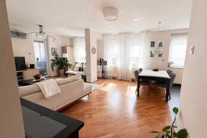 Adamovićevo Naselje | 4zida.rs