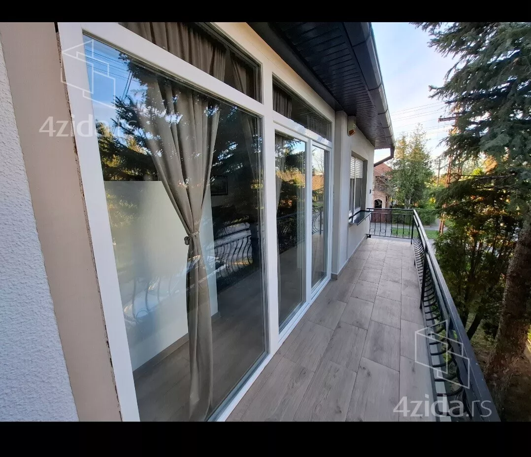 3-etažna kuća | 4zida