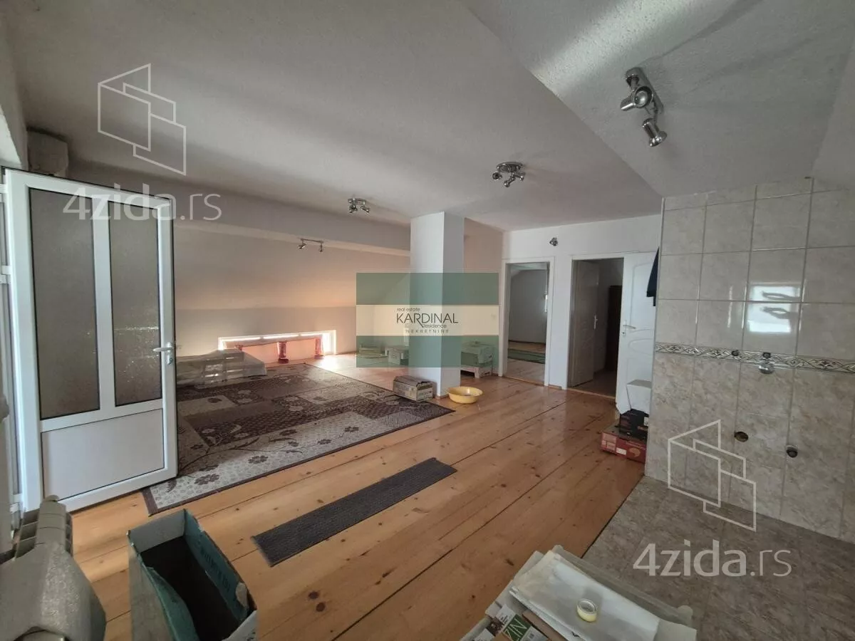 Kuća | 4zida