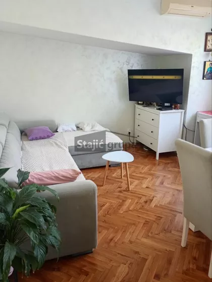 Snežane Hrepevnik | 4zida.rs