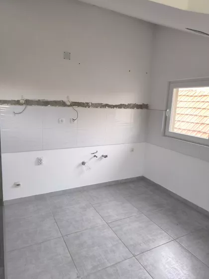 Inđijska | 4zida.rs