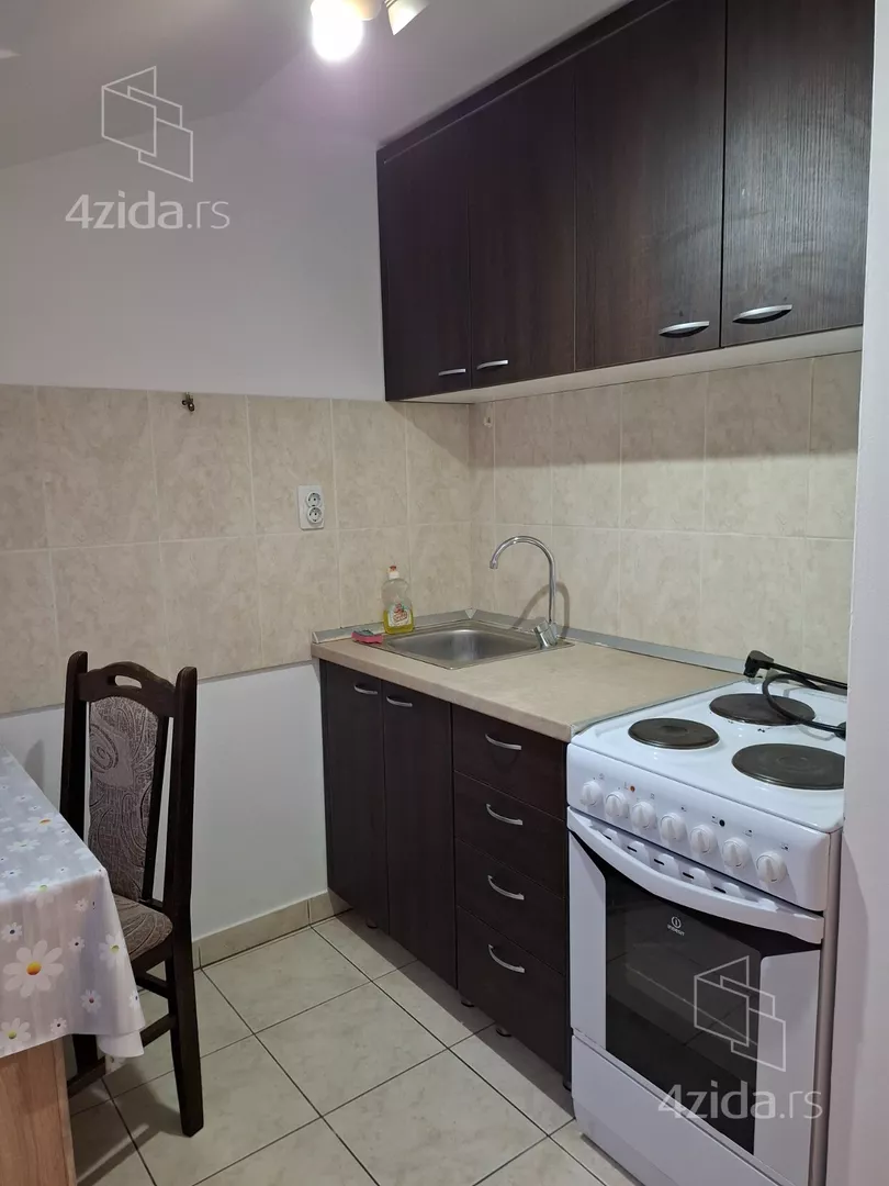 Garsonjera | 4zida
