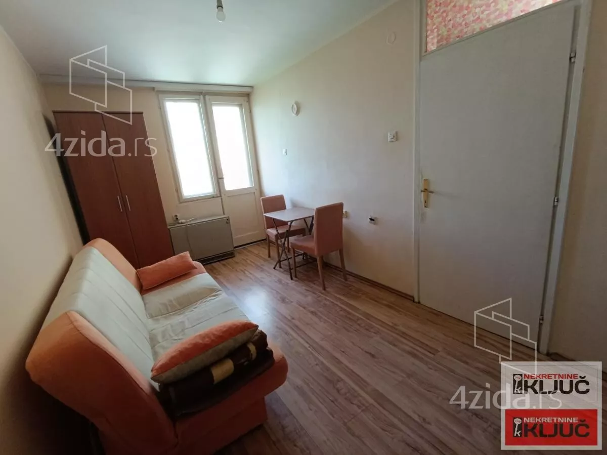 Garsonjera | 4zida