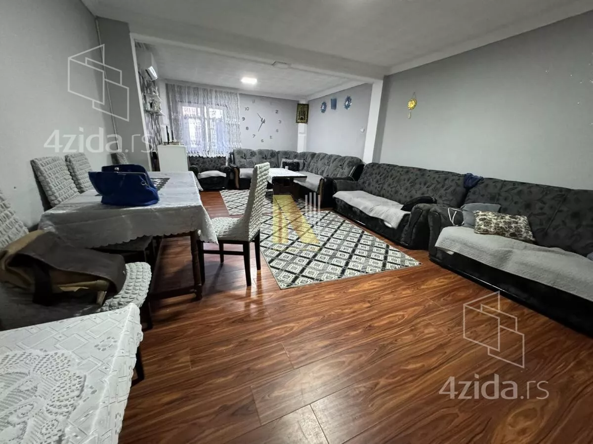 Kuća | 4zida