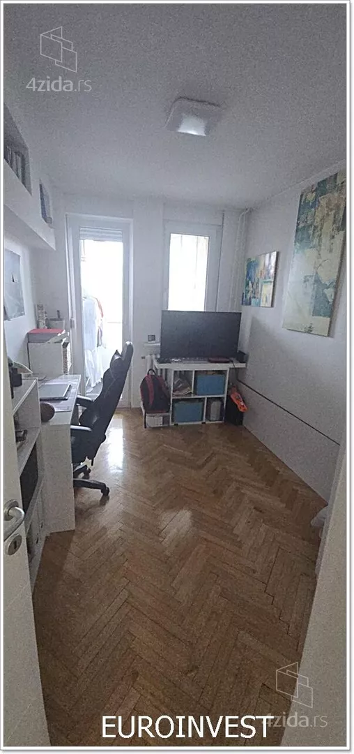 Troiposoban stan | 4zida