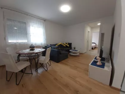 Novo Naselje | 4zida.rs