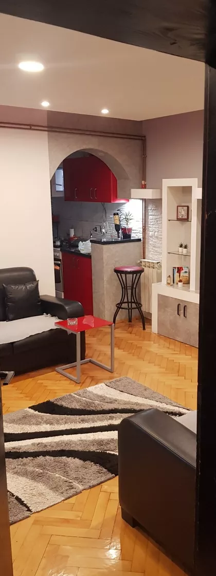 Vuka Karadžića | 4zida.rs