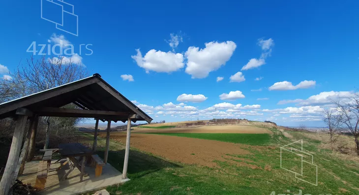 Poljoprivredno zemljište | 4zida