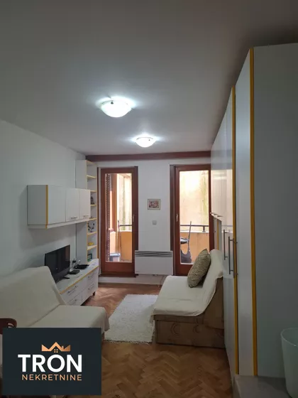 Nemanjina | 4zida.rs