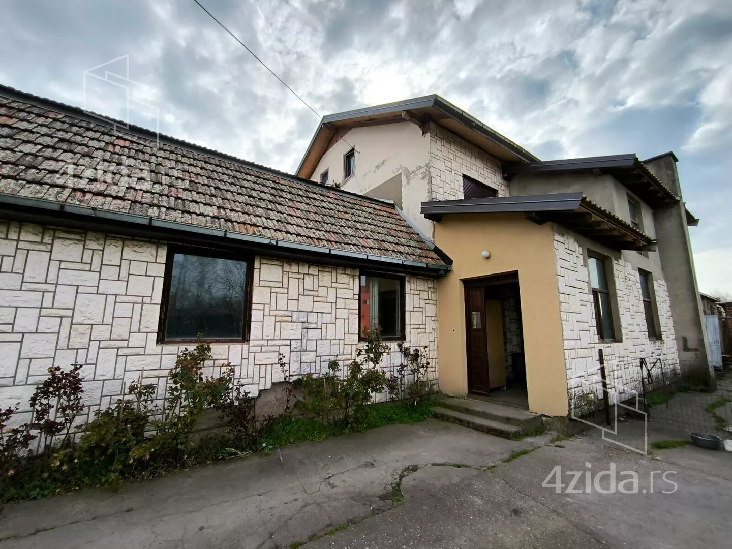 2-etažna kuća | 4zida