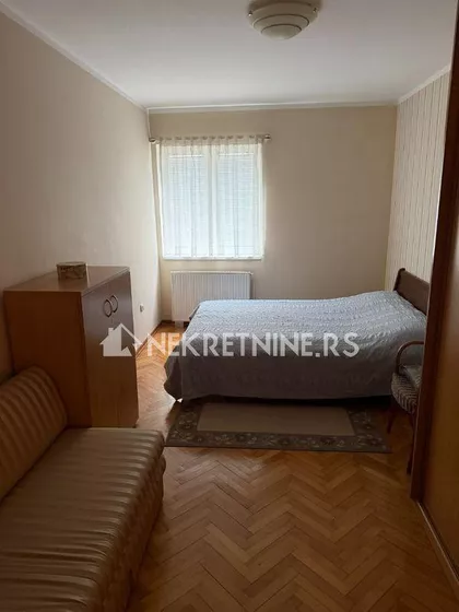 Vladetina | 4zida.rs