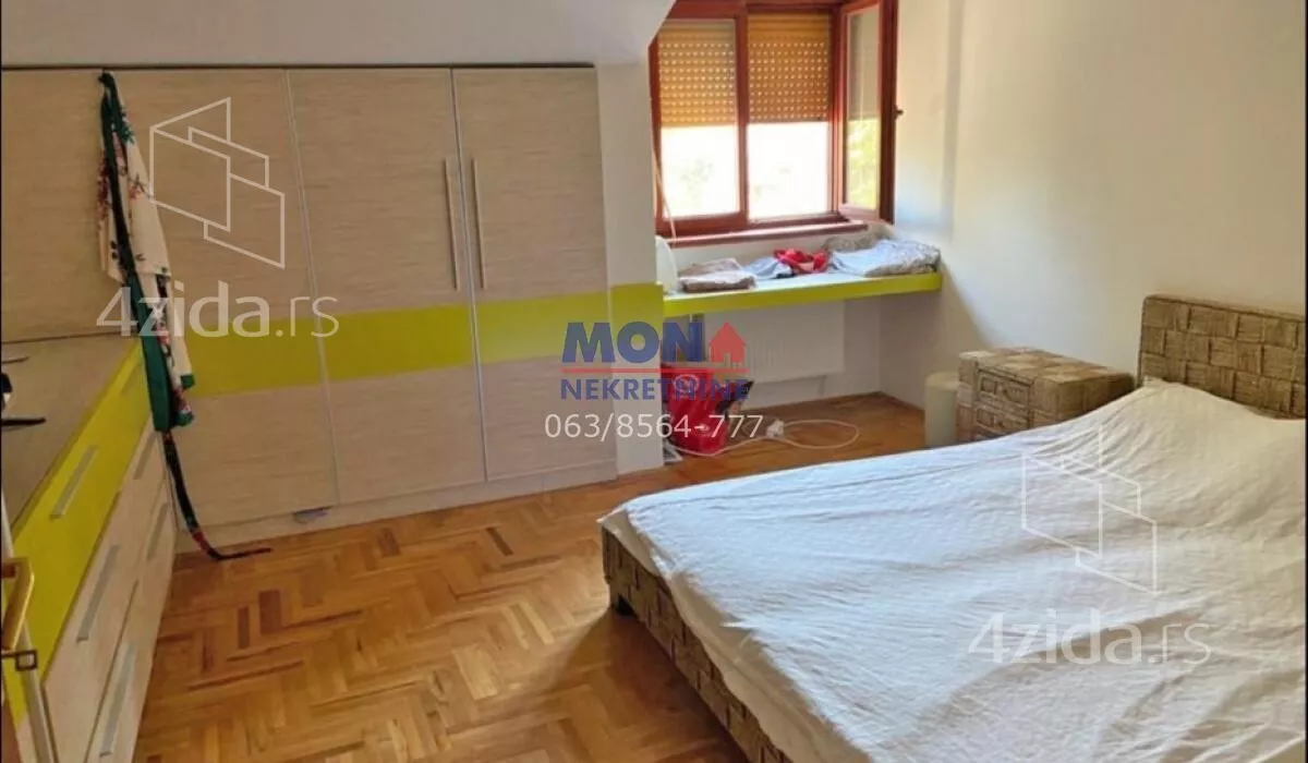 Šestosoban stan | 4zida