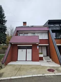 4-etažna kuća | 4zida