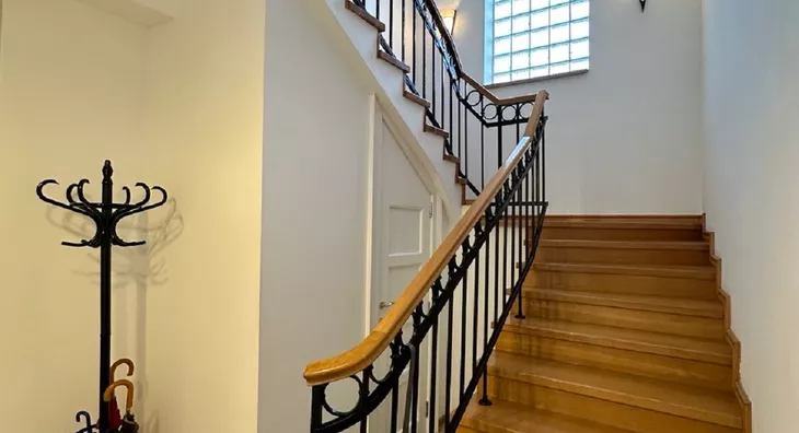 5-etažna kuća | 4zida