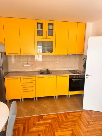 Braće Miladinov 23 | 4zida.rs