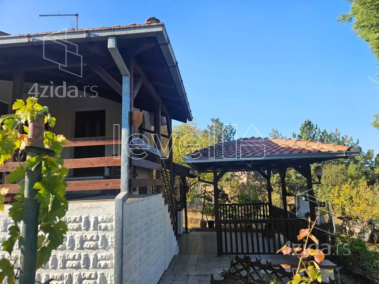 Kuća | 4zida