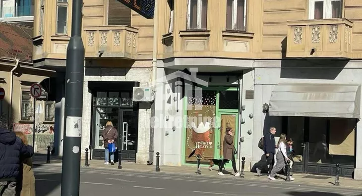 Lokal | 4zida