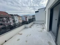 Šestosoban stan | 4zida