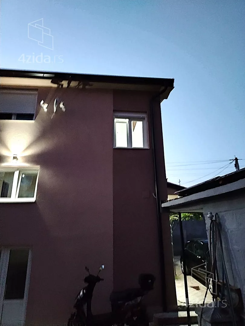 3-etažna kuća | 4zida