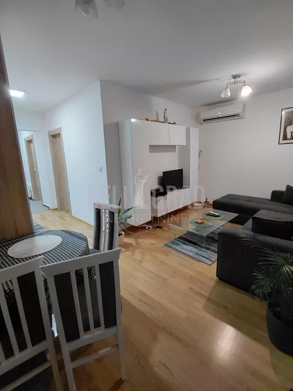 Zore Drempetić | 4zida.rs