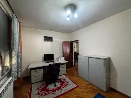 Šangajska, Batajnica | 4zida.rs