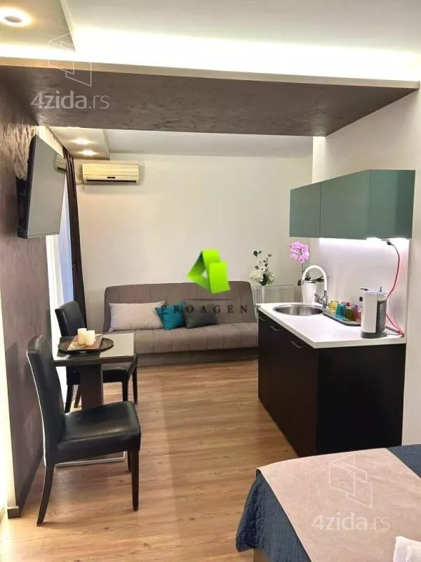 Garsonjera | 4zida