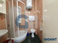 Šestosoban stan | 4zida