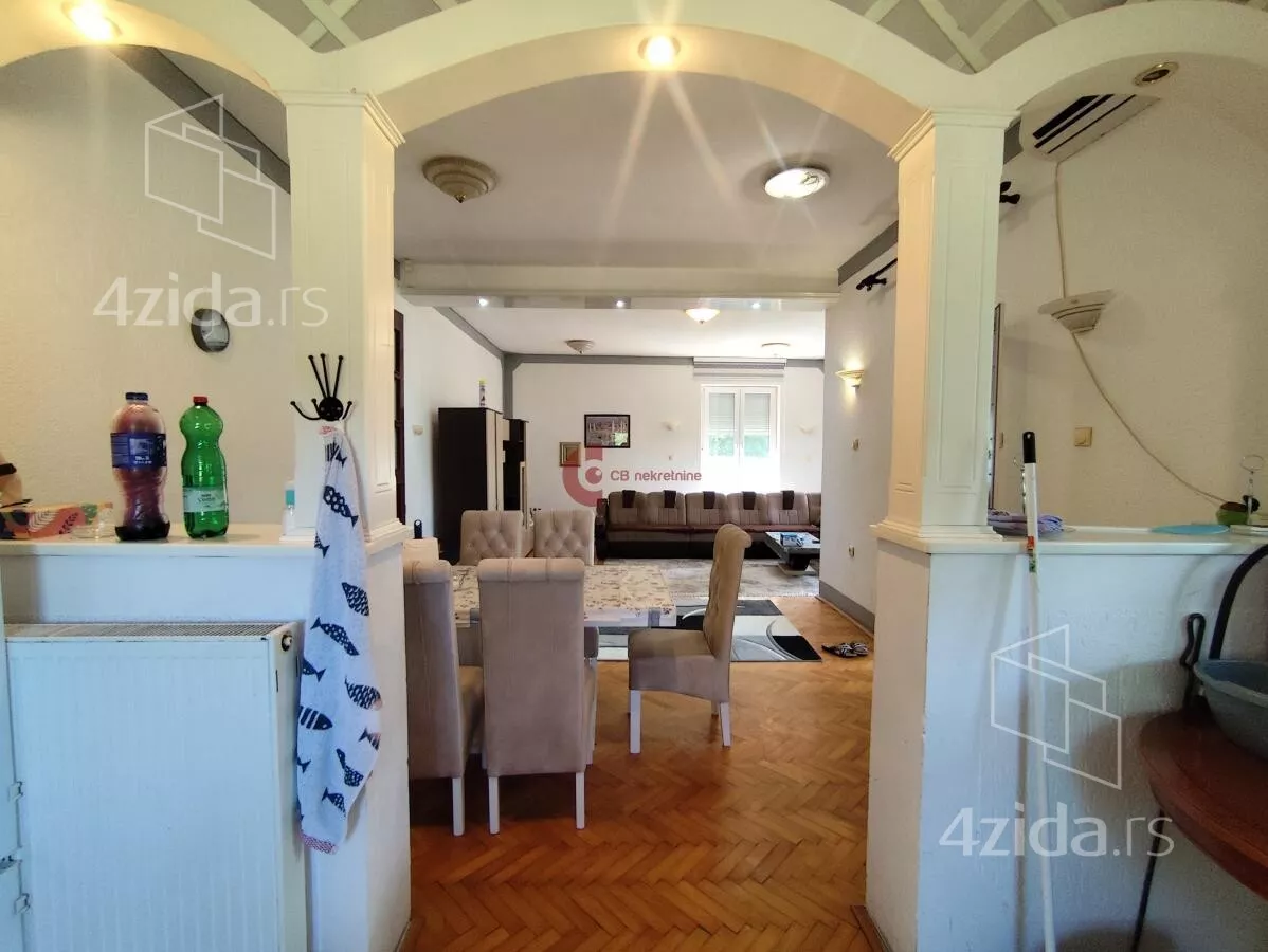 Kuća | 4zida