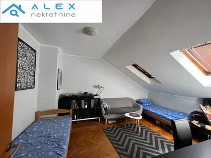 Lasla Gala | 4zida.rs