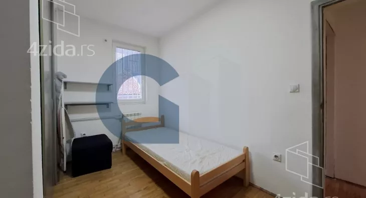 Četvoroiposoban stan | 4zida
