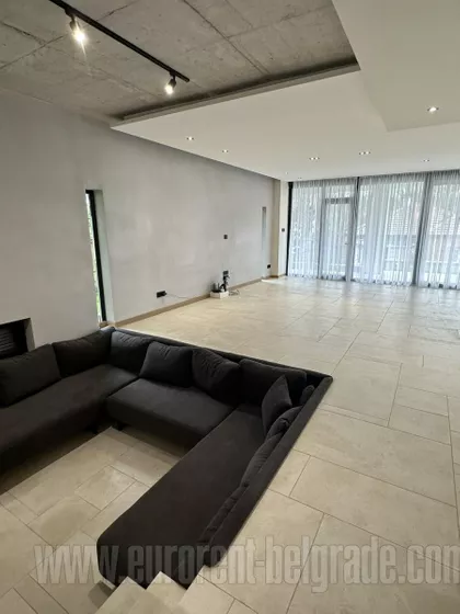 VOŽDOVAC | 4zida.rs