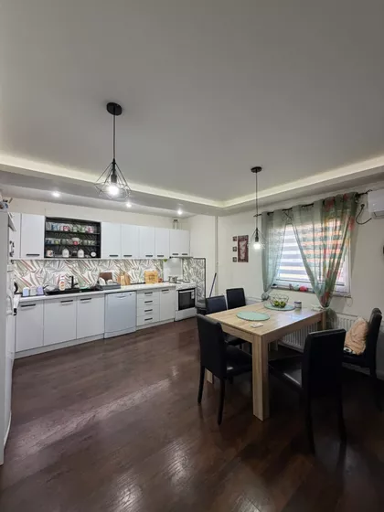 Gradske lokacije | 4zida.rs