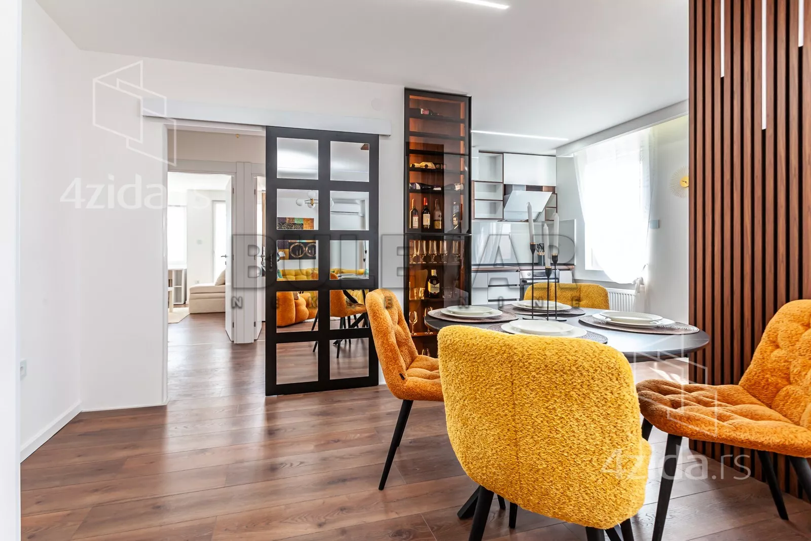 Trosoban stan | 4zida