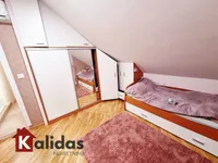 Šestosoban stan | 4zida