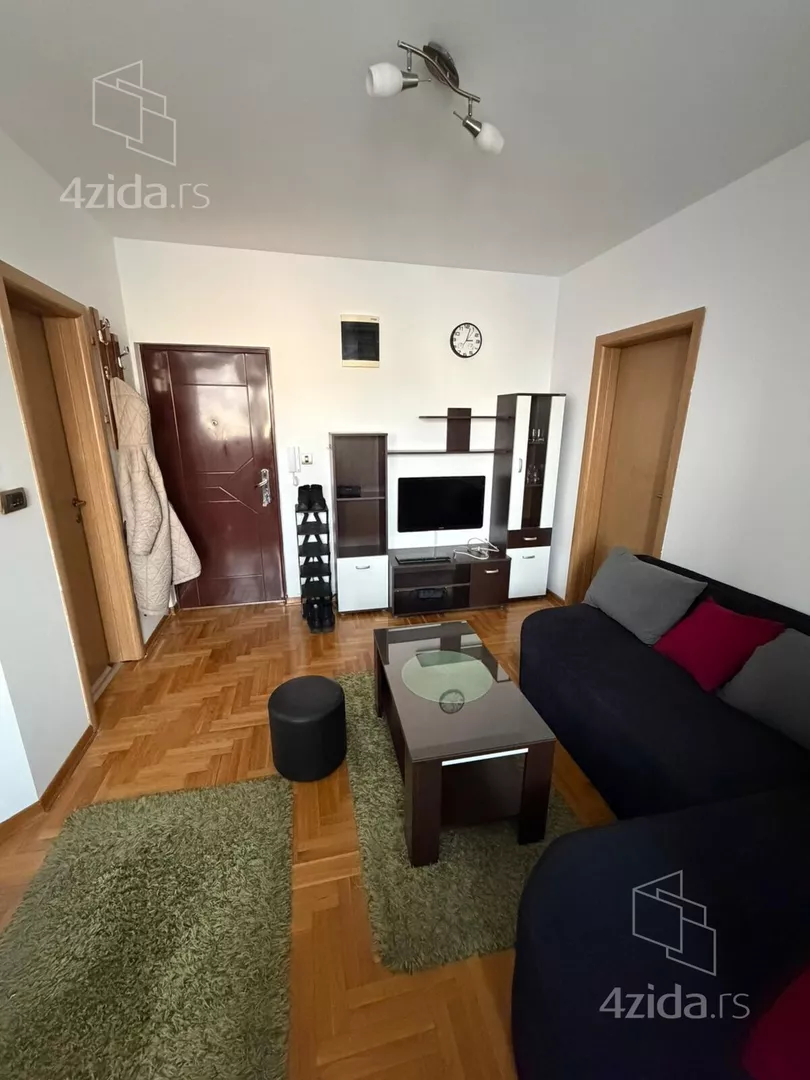 Beograd, Rakovica opština, Kneževac, Antona Čehova - 3