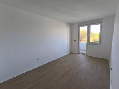 Kertvaroš | 4zida.rs