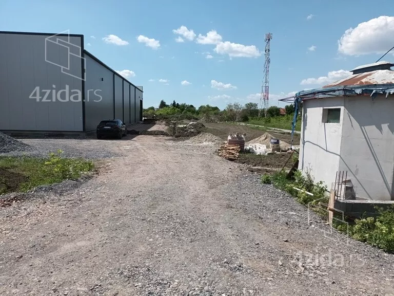 Plac | 4zida
