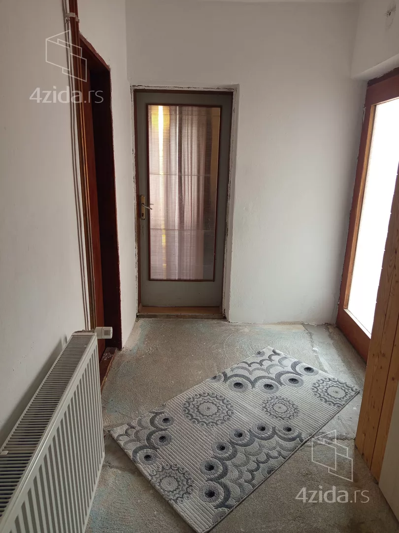 4-etažna kuća | 4zida