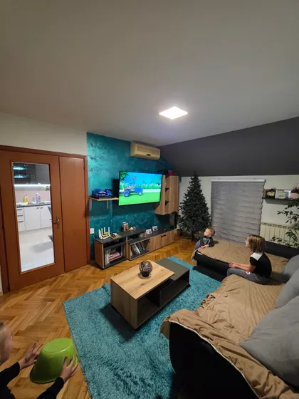 Nemanjina 76 | 4zida.rs