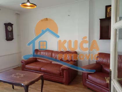 Trg učitelja Tase | 4zida.rs