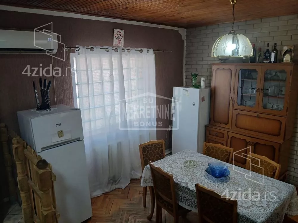 Kuća | 4zida