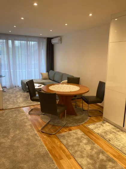 Pećka 16a | 4zida.rs