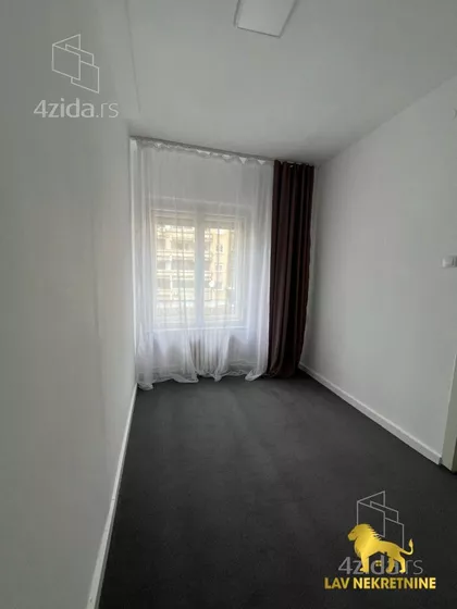 RADNIČKA | 4zida.rs