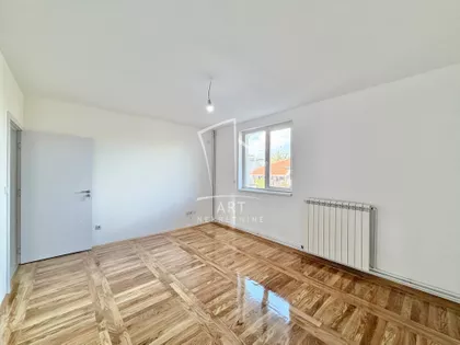 Ljubomira Jovanovića | 4zida.rs