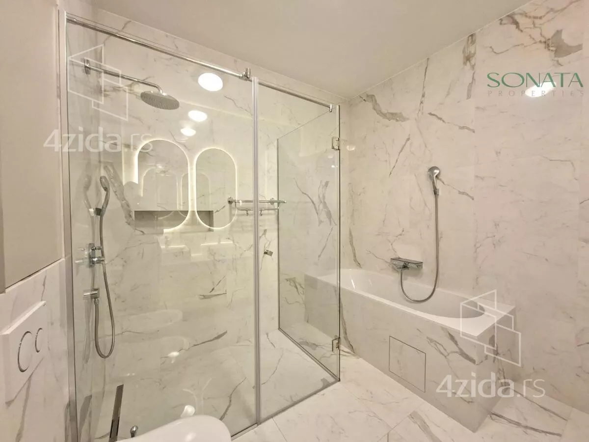 Petosoban stan | 4zida