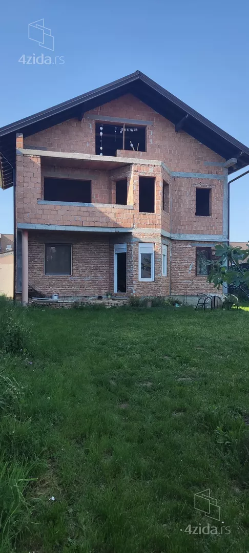 2-etažna kuća | 4zida