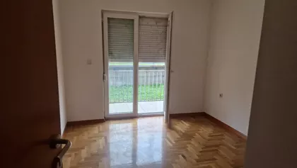 Nemanjina 24 | 4zida.rs