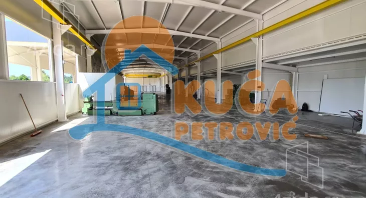 Lokal | 4zida