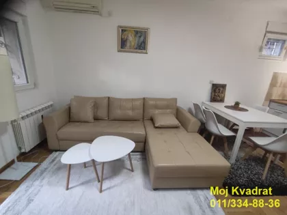 Miklošićeva | 4zida.rs